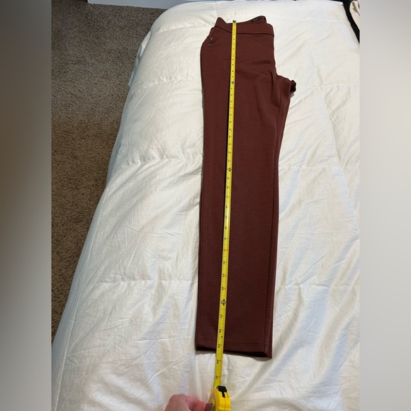 Simply Vera sz M stretch skinny pull on jeggings in rust, burgundy color - Picture 7 of 9